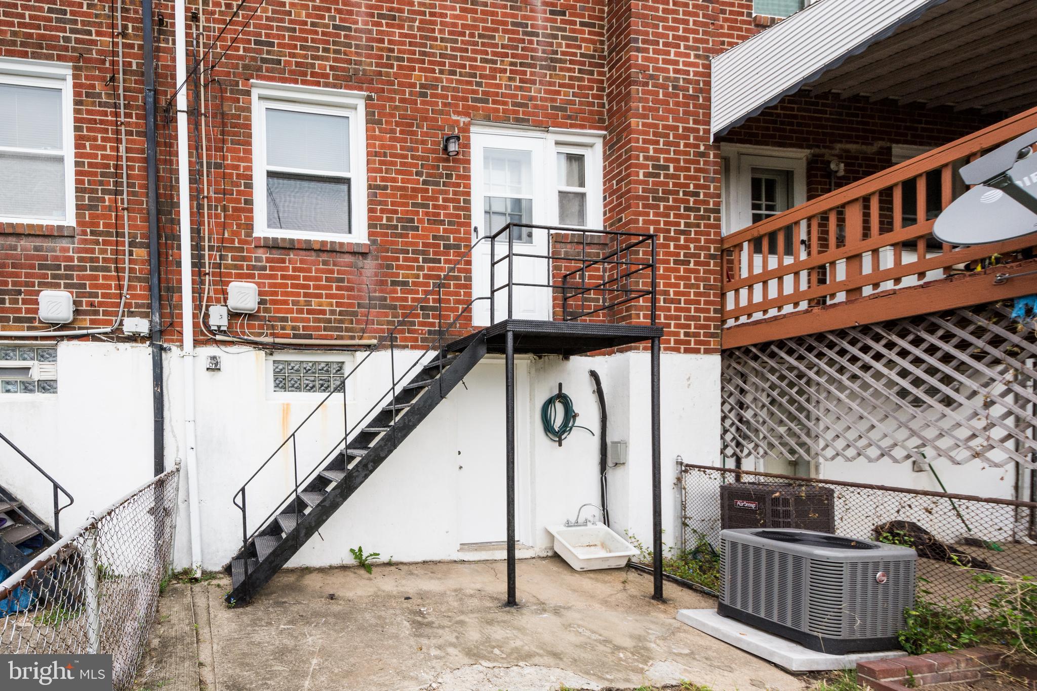 FRANKFORD - Residential