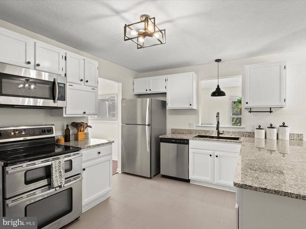 JEFFERSON VILLAGE - Residential