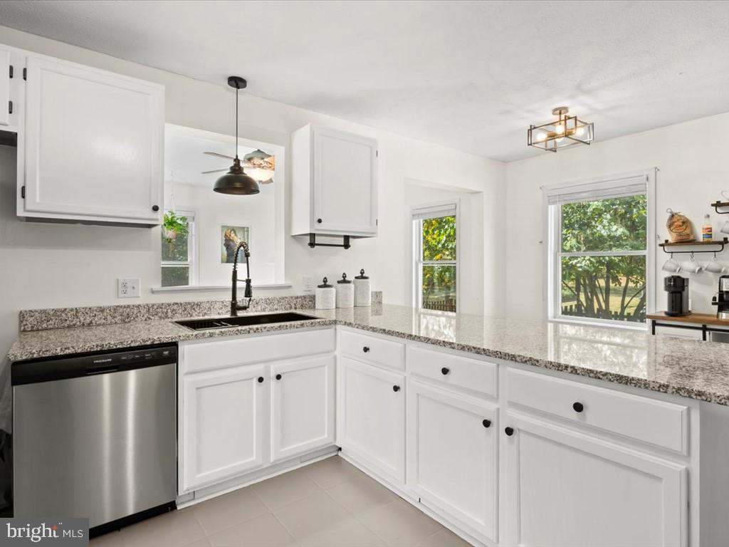 JEFFERSON VILLAGE - Residential