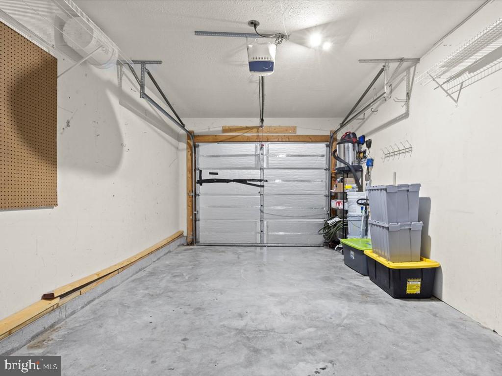 JEFFERSON VILLAGE - Residential