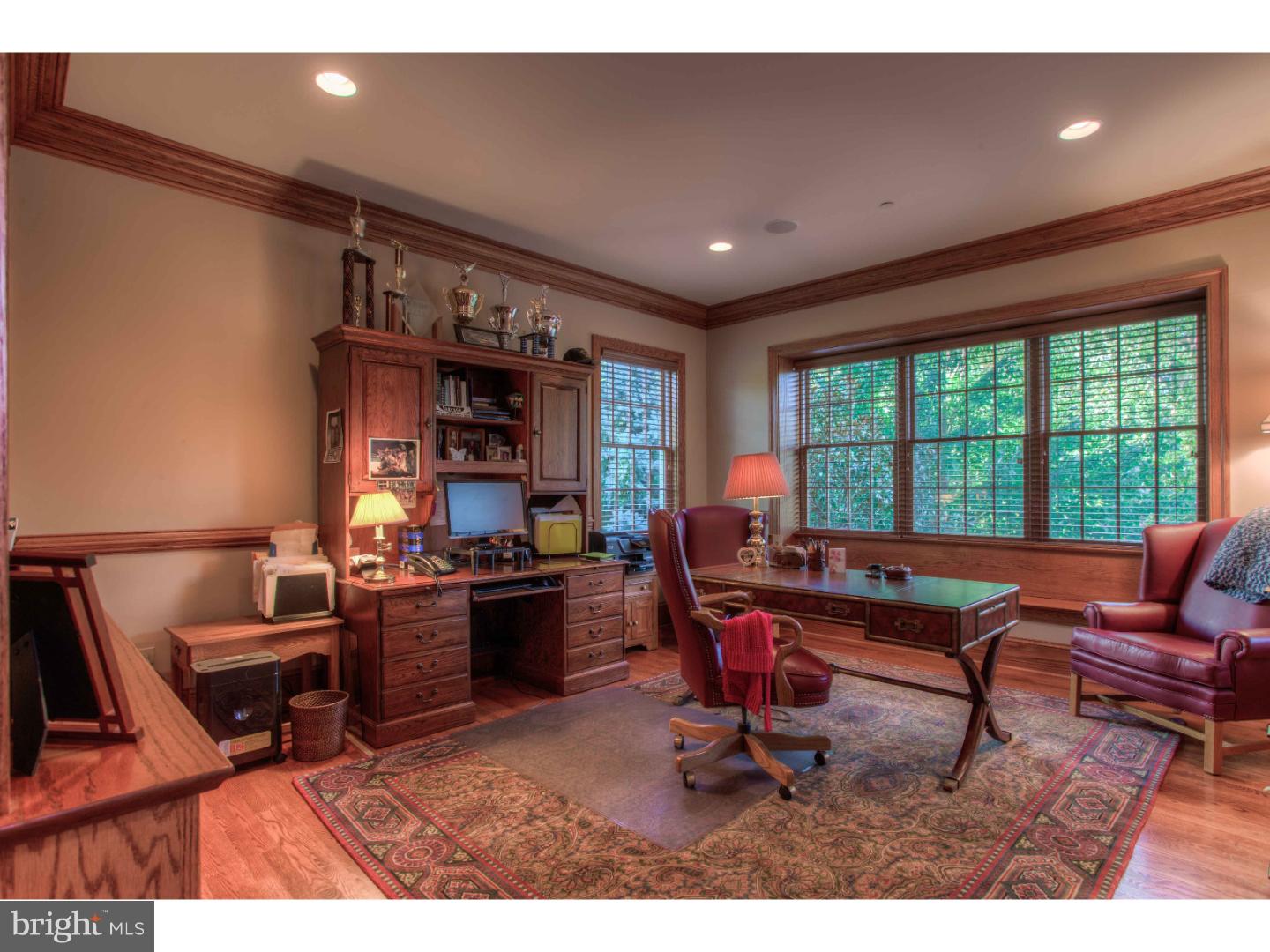 WHITEGATE - Residential