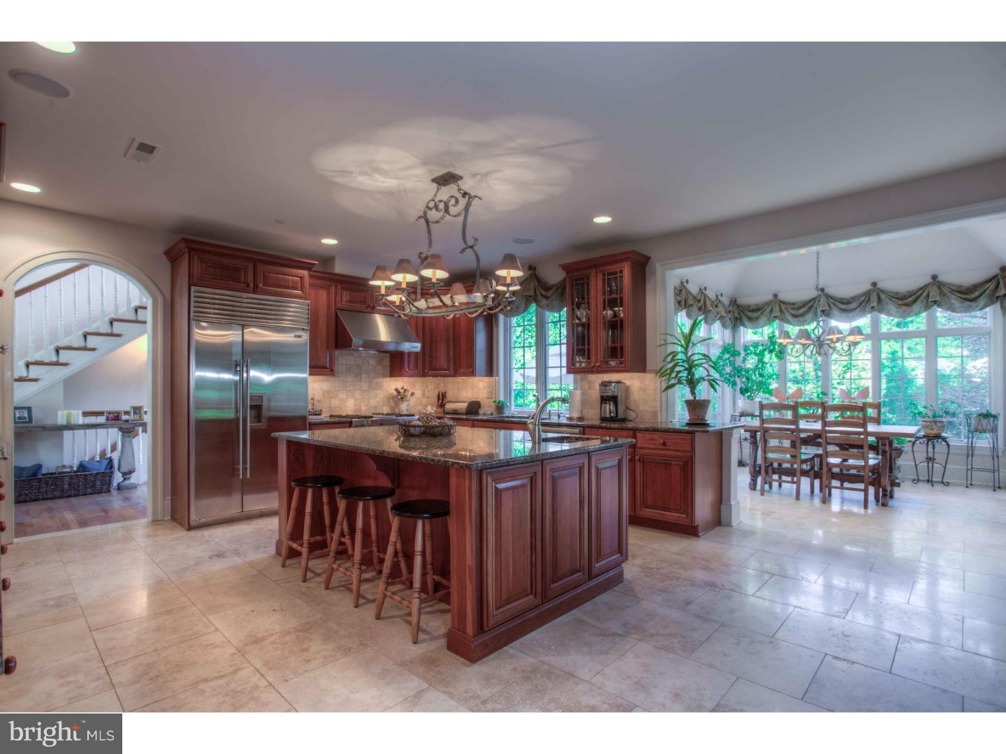 WHITEGATE - Residential