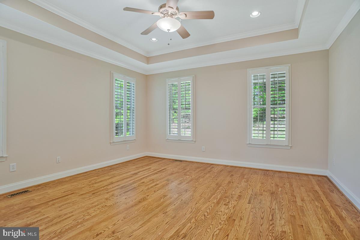 LAKE JAMESON - Residential