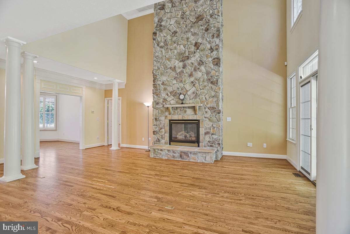 LAKE JAMESON - Residential