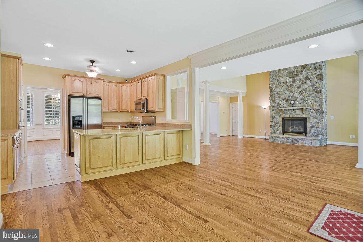 LAKE JAMESON - Residential