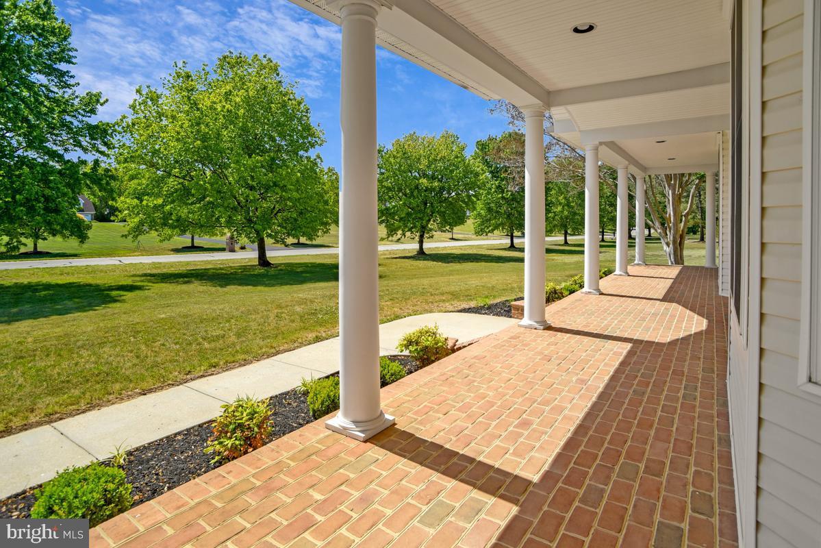 LAKE JAMESON - Residential