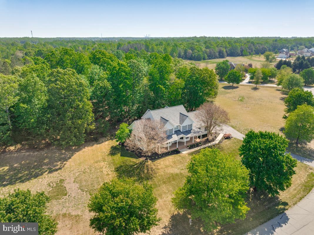 LAKE JAMESON - Residential