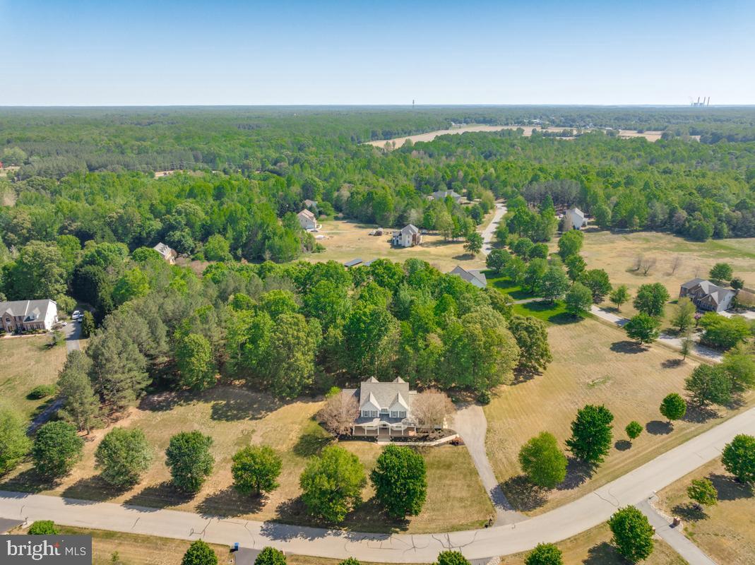 LAKE JAMESON - Residential