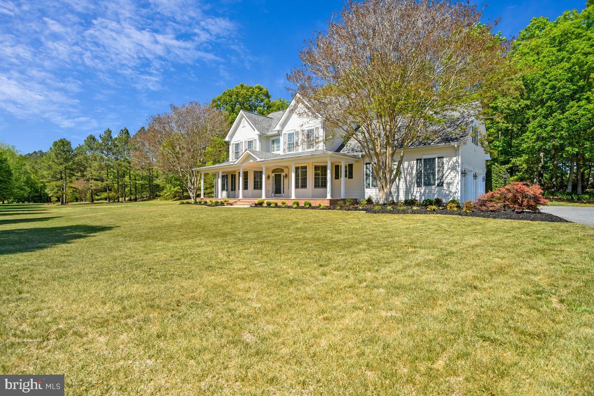 LAKE JAMESON - Residential