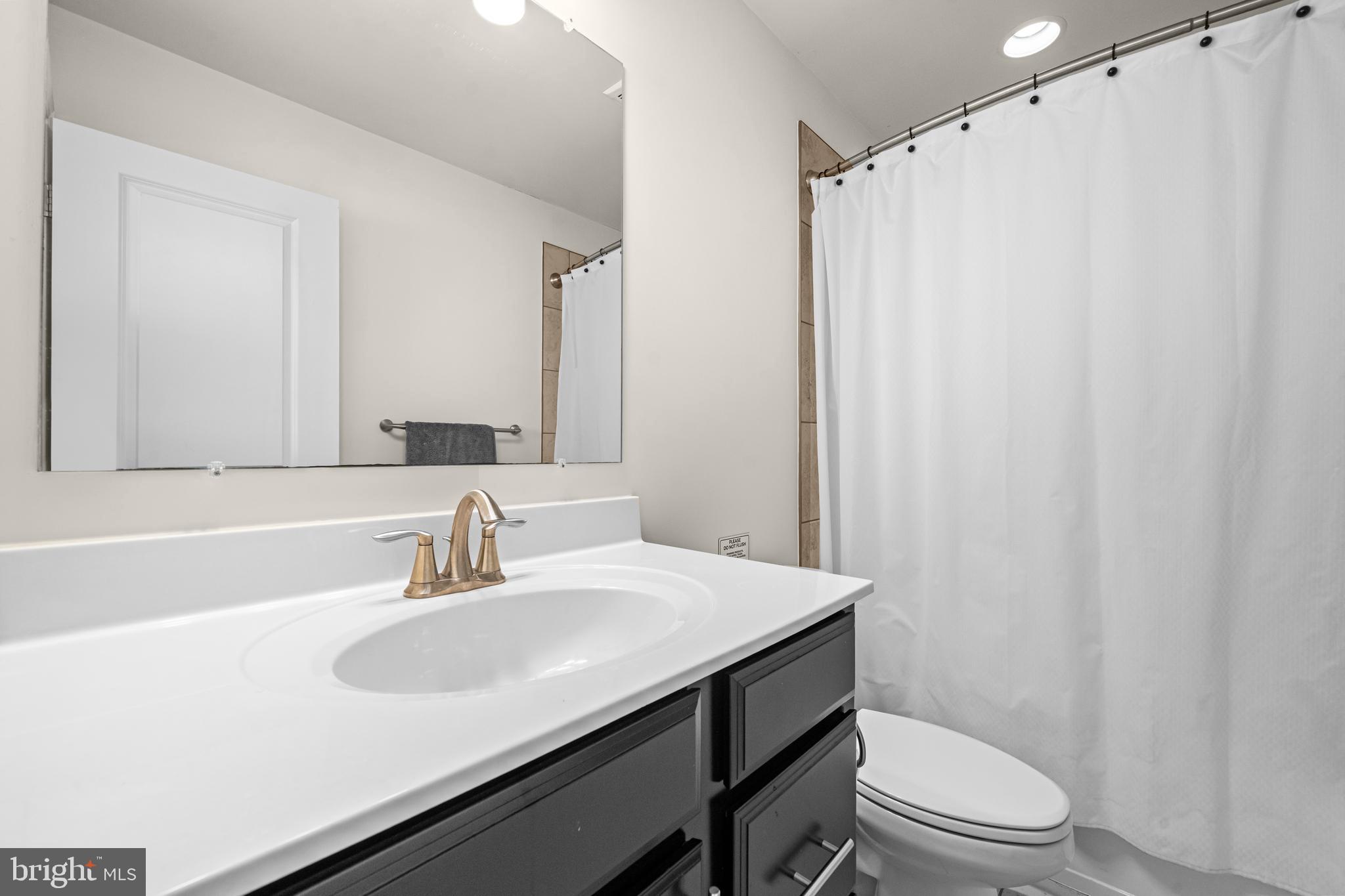 OXFORD SQUARE - Residential