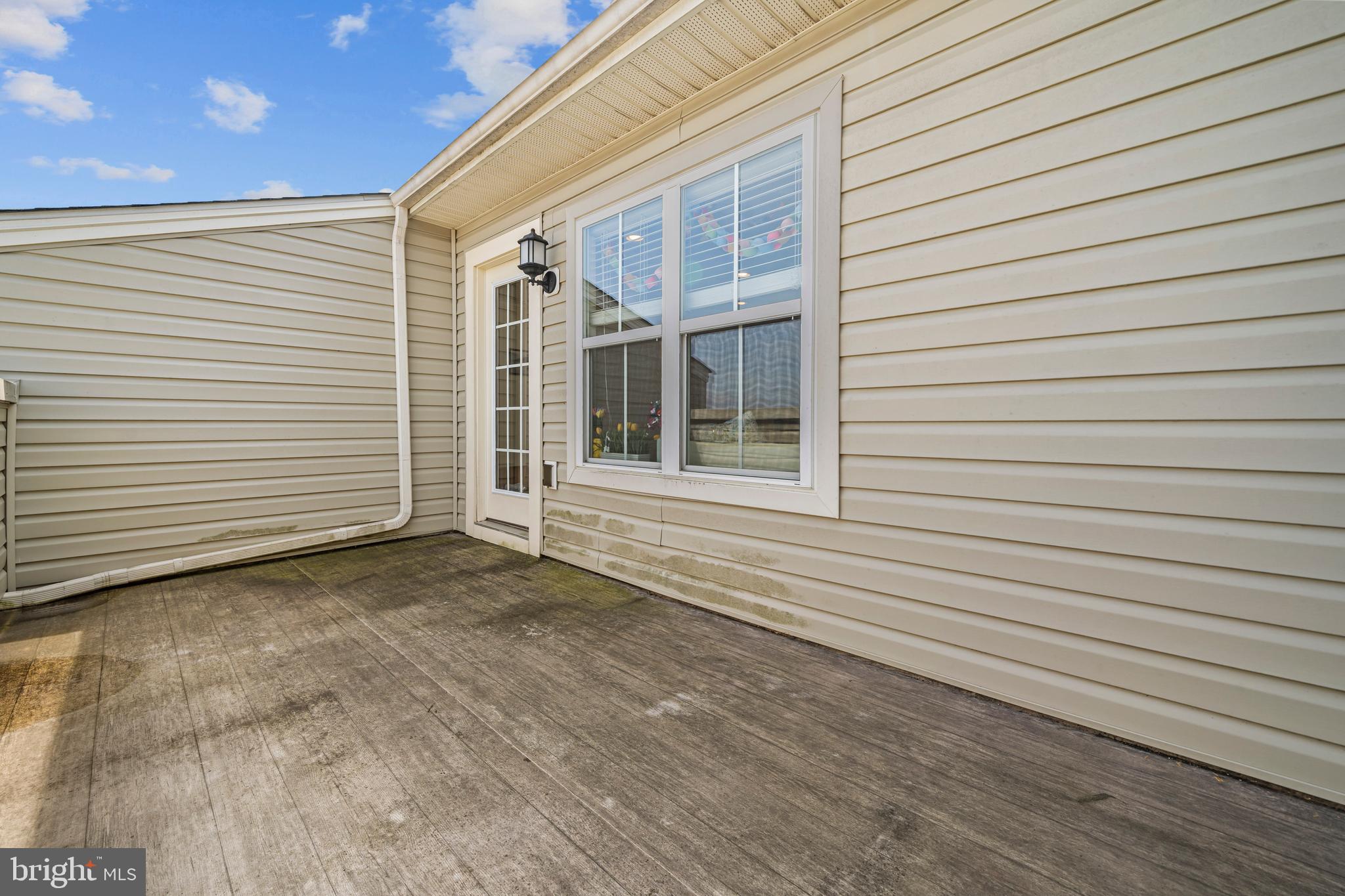 OXFORD SQUARE - Residential