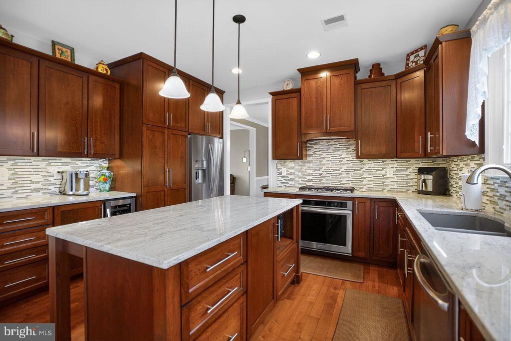 Photo of 1990 Knight Road, GREEN LANE, PA 18054 (MLS # PAMC2177904)
