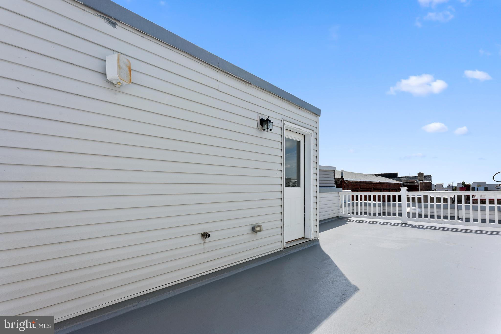 EAST PASSYUNK CROSSING - Residential Lease