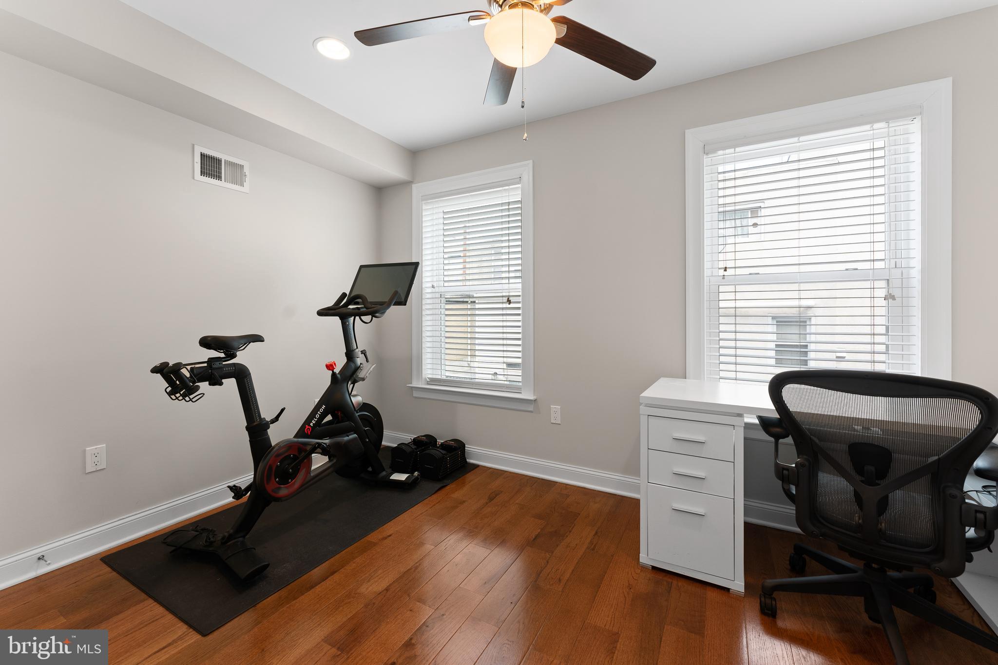 EAST PASSYUNK CROSSING - Residential Lease