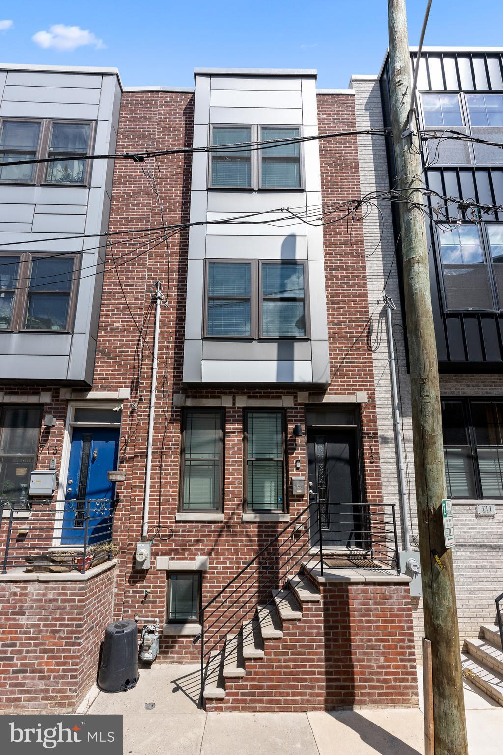 EAST PASSYUNK CROSSING - Residential Lease