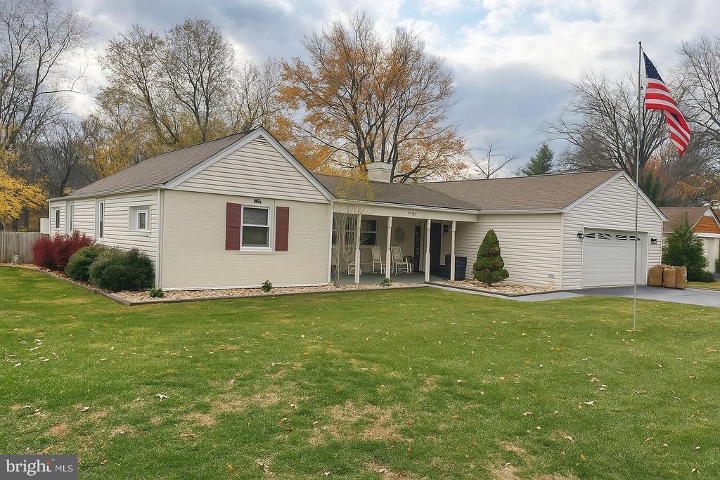 Photo of 1204 Vilsmeier Road, LANSDALE, PA 19446 (MLS # PAMC2160988)
