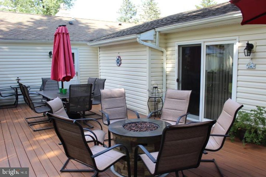 Photo of 1204 Vilsmeier Road, LANSDALE, PA 19446 (MLS # PAMC2160988)