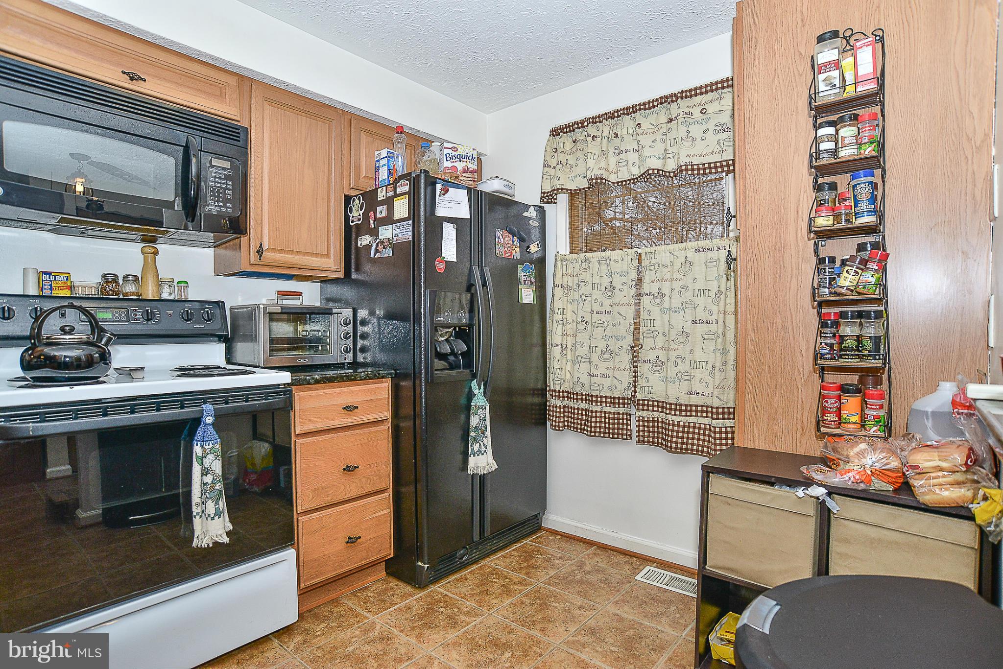 NEWINGTON COMMONS - Residential