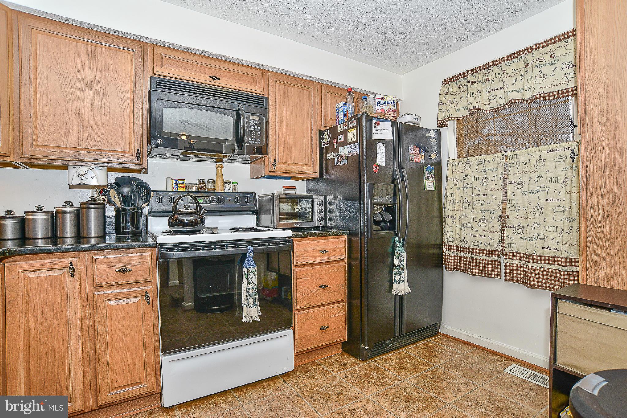 NEWINGTON COMMONS - Residential