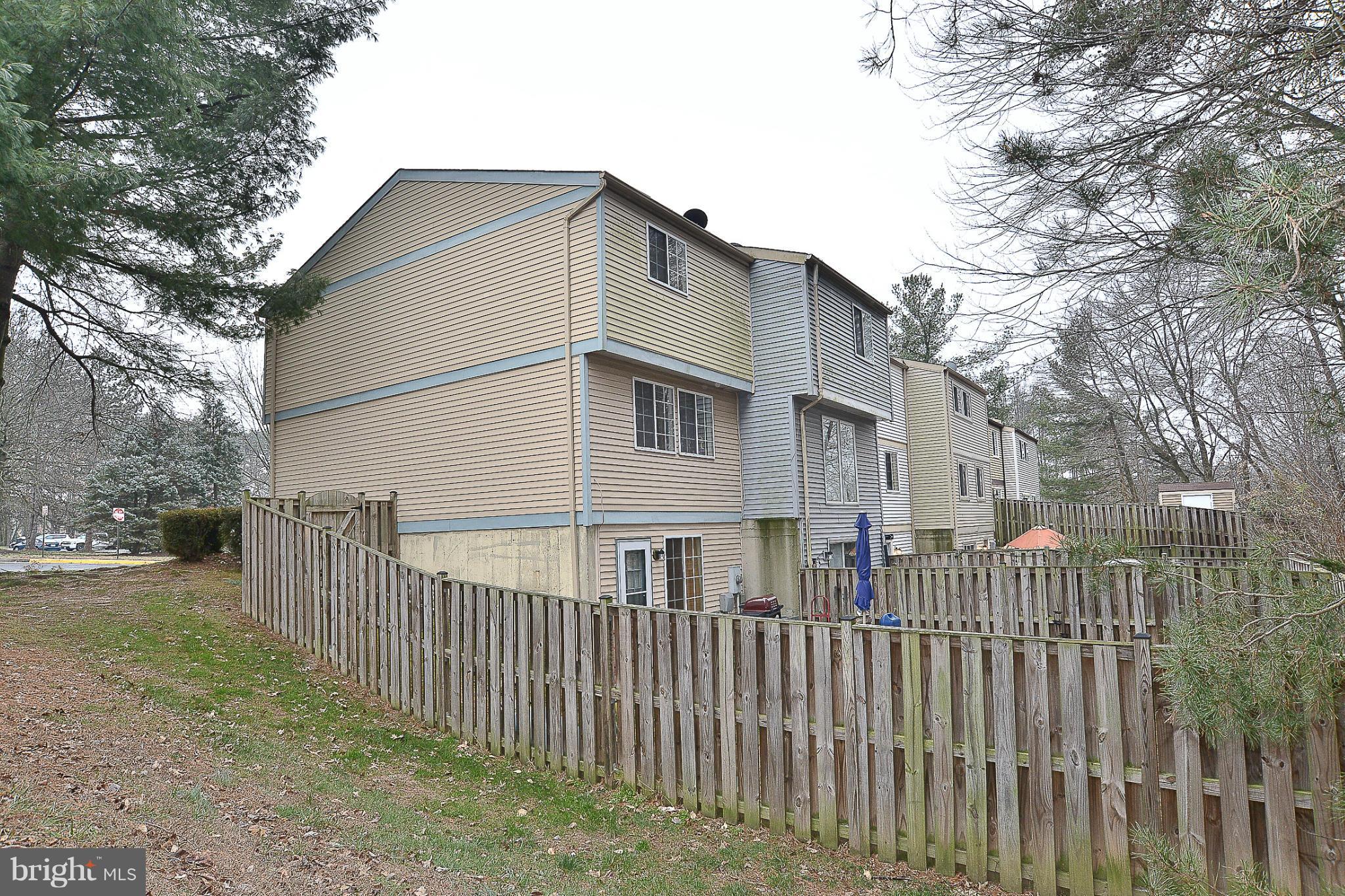 NEWINGTON COMMONS - Residential