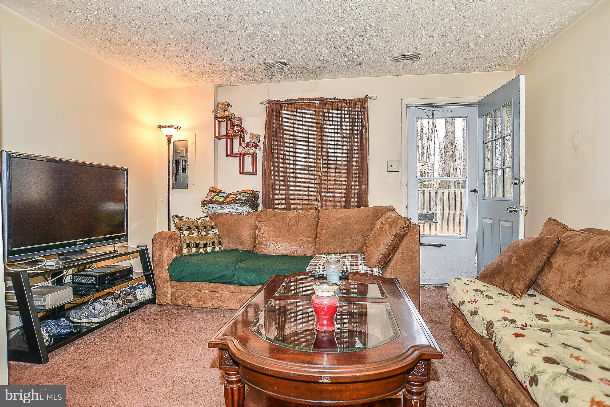 NEWINGTON COMMONS - Residential