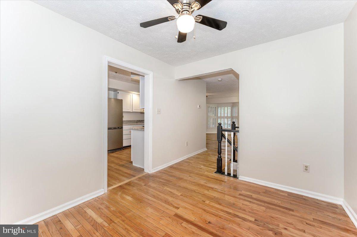 GUNNERS LAKE VILLAGE - Residential