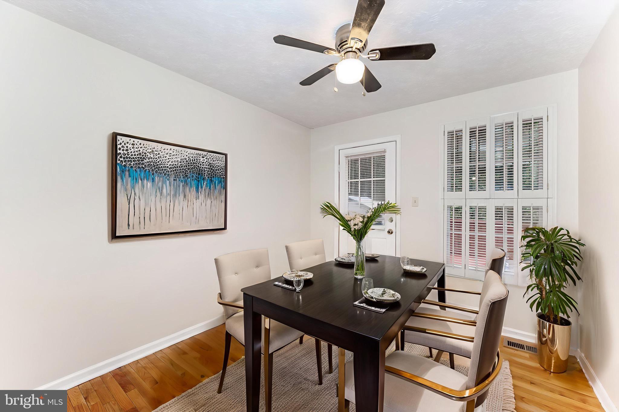 GUNNERS LAKE VILLAGE - Residential