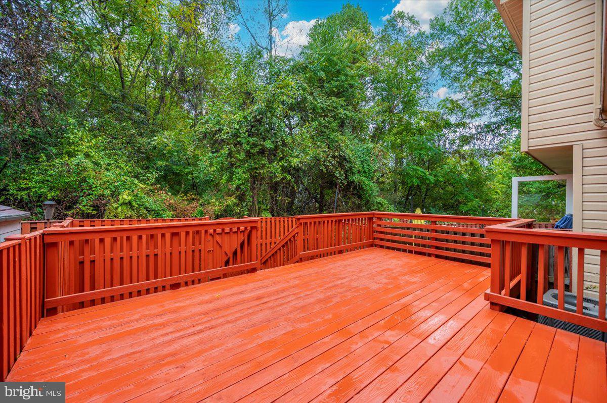 GUNNERS LAKE VILLAGE - Residential