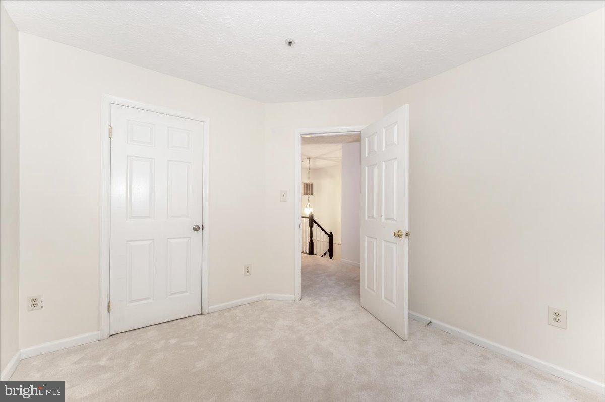 GUNNERS LAKE VILLAGE - Residential