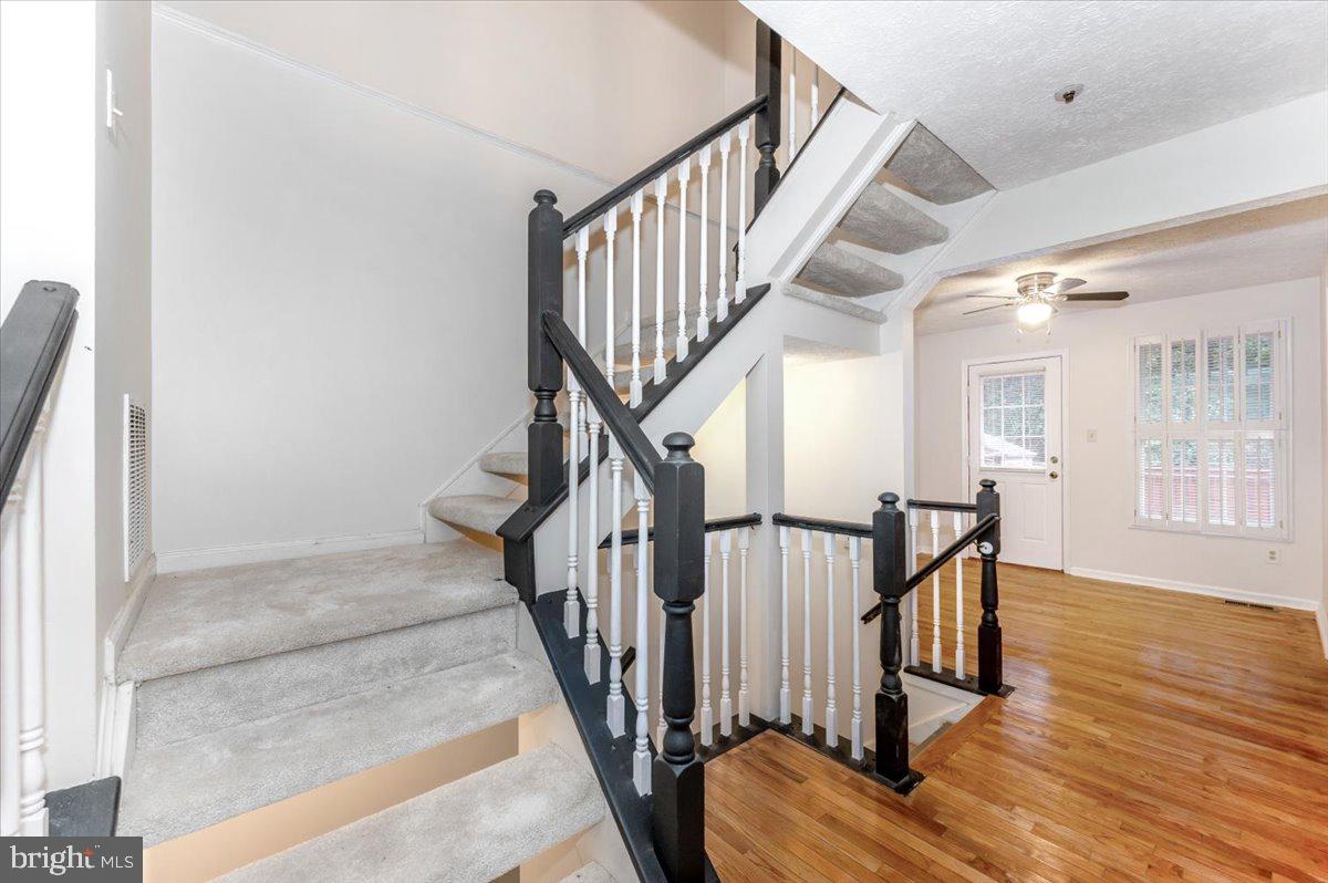 GUNNERS LAKE VILLAGE - Residential