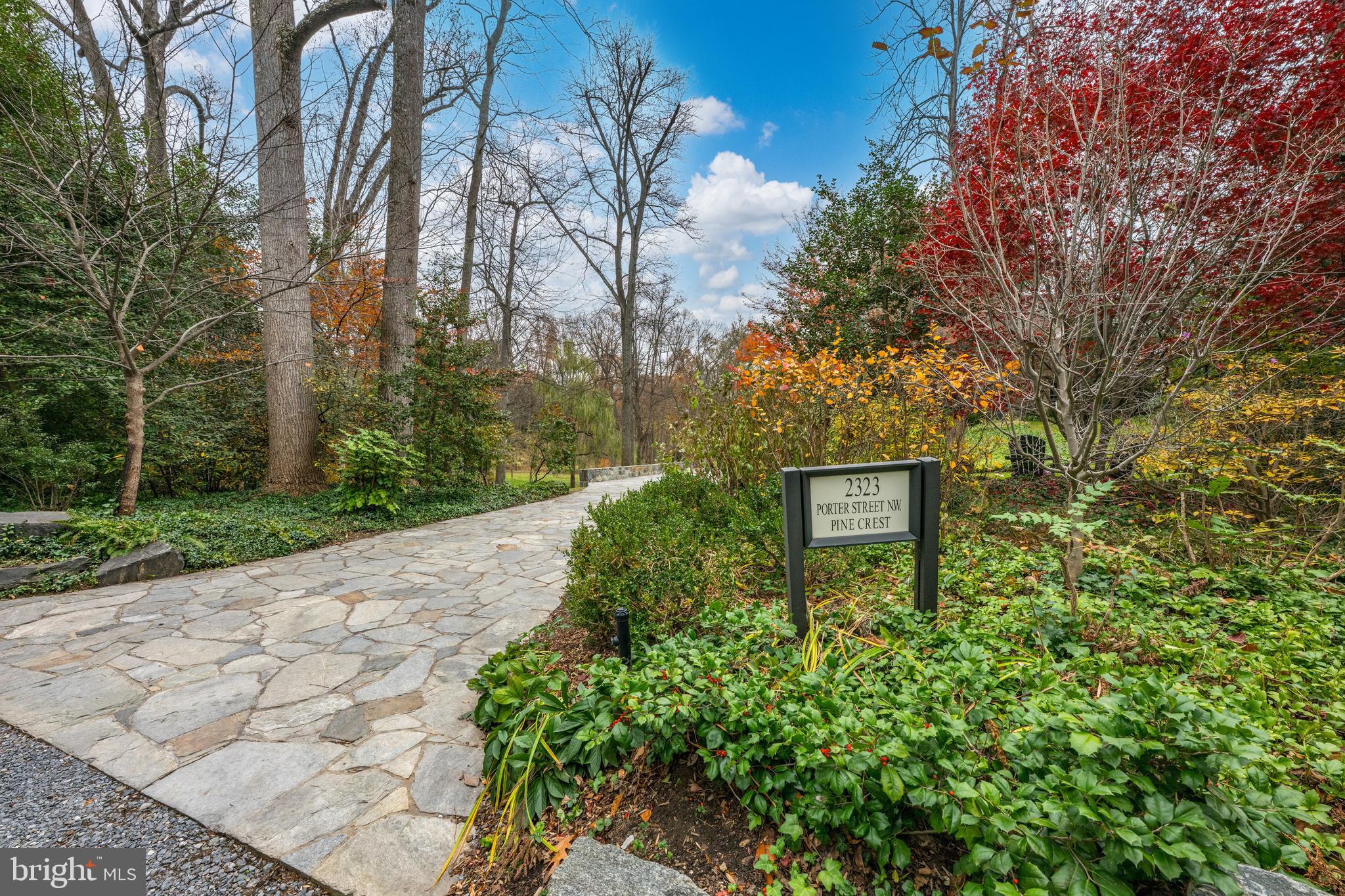 2323 PORTER STREET NW