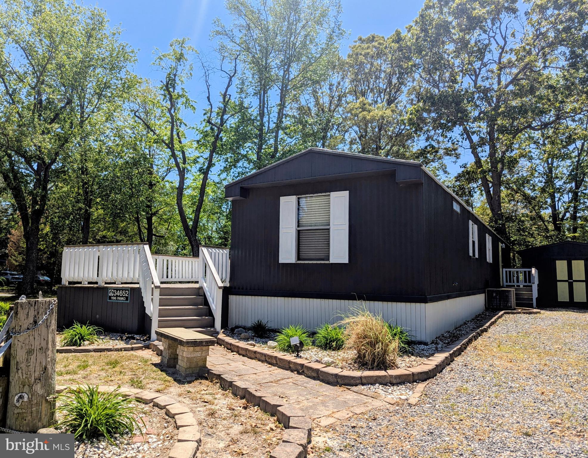 POTNETS CREEKSIDE - Residential