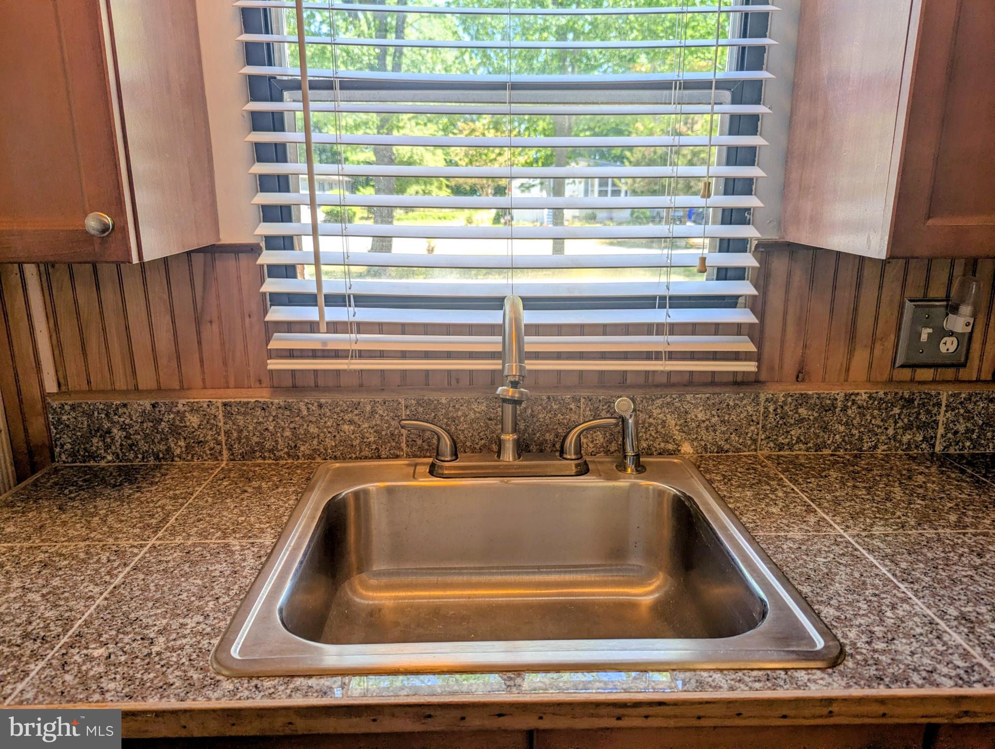POTNETS CREEKSIDE - Residential