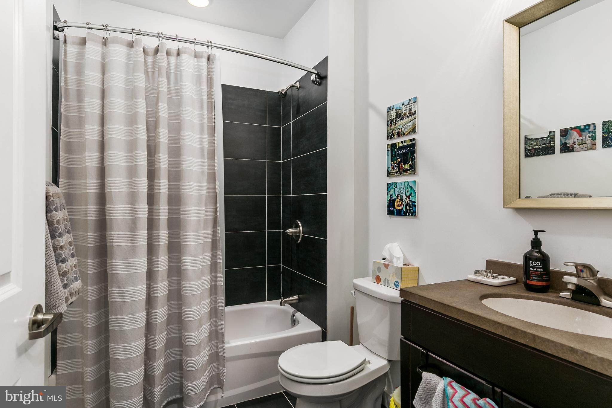 FRANCISVILLE - Residential Lease