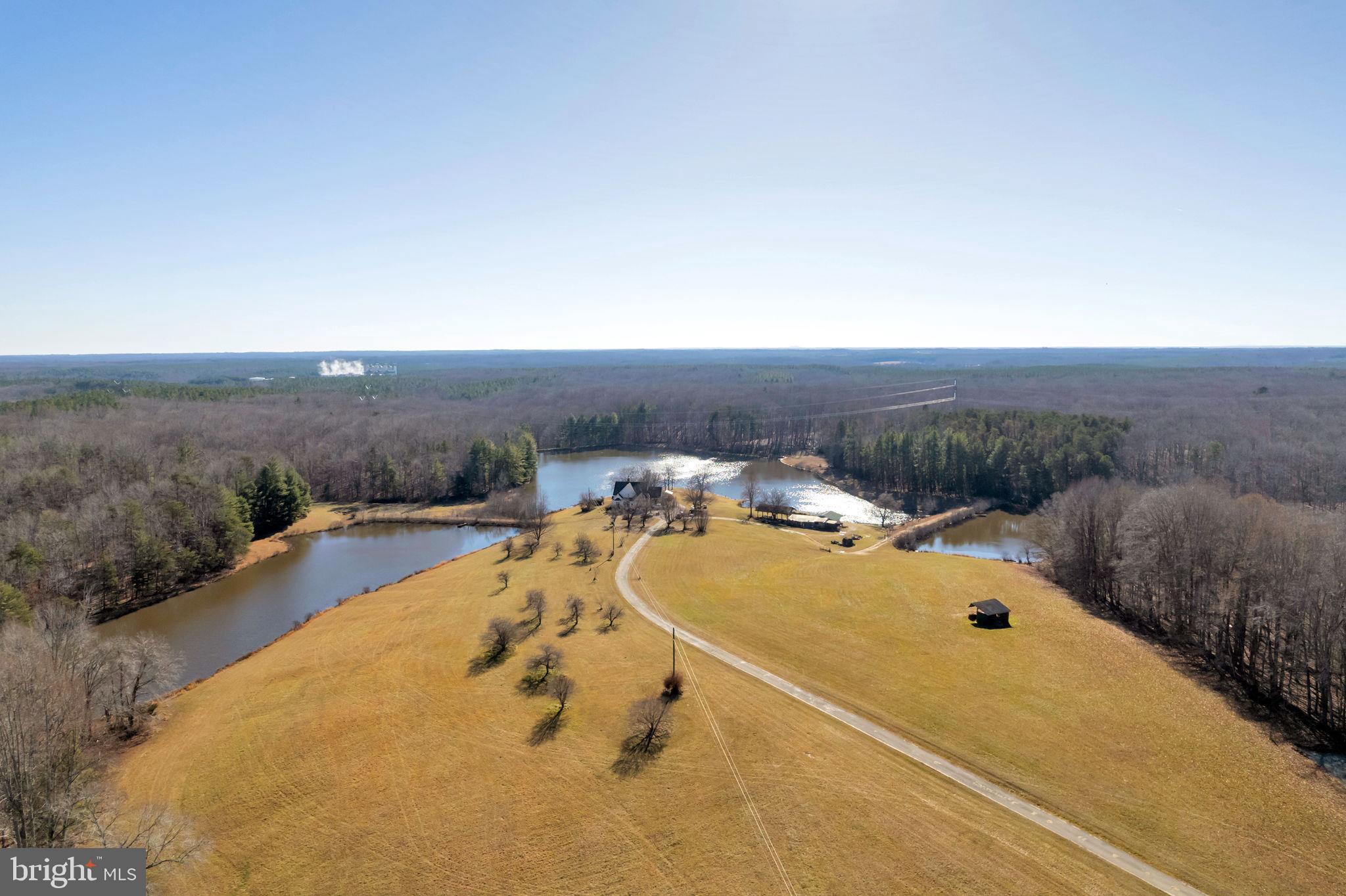 495 DEEPWOOD FARM DRIVE