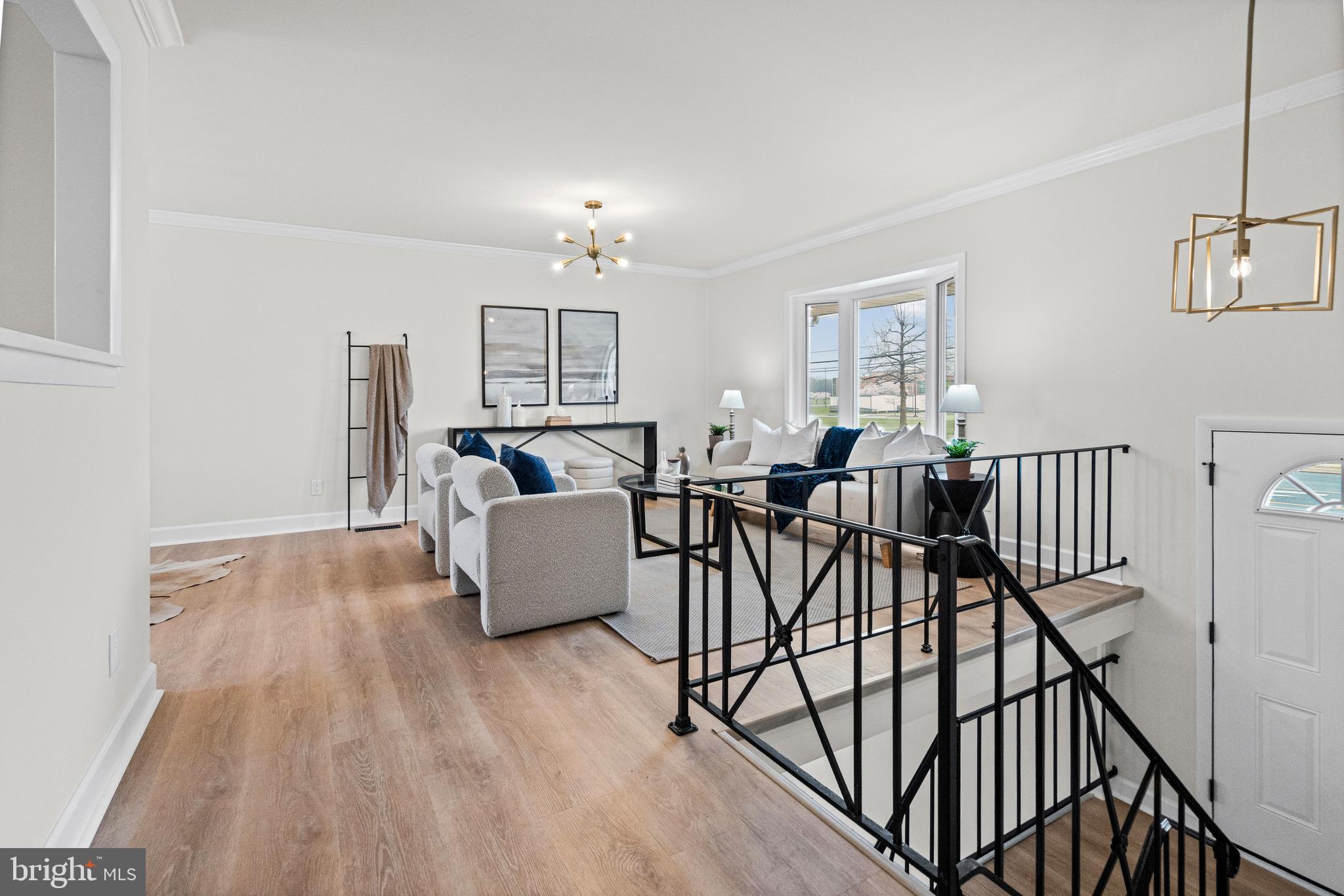 EDGE MEAD - Residential