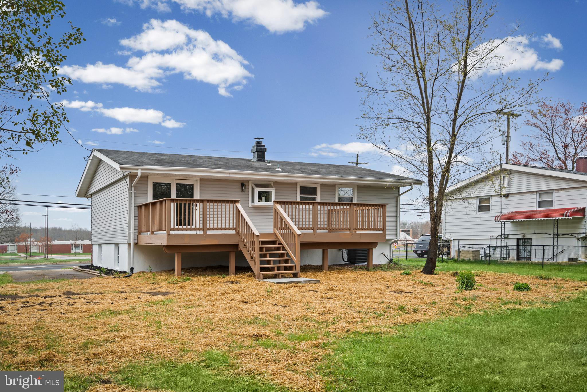 EDGE MEAD - Residential