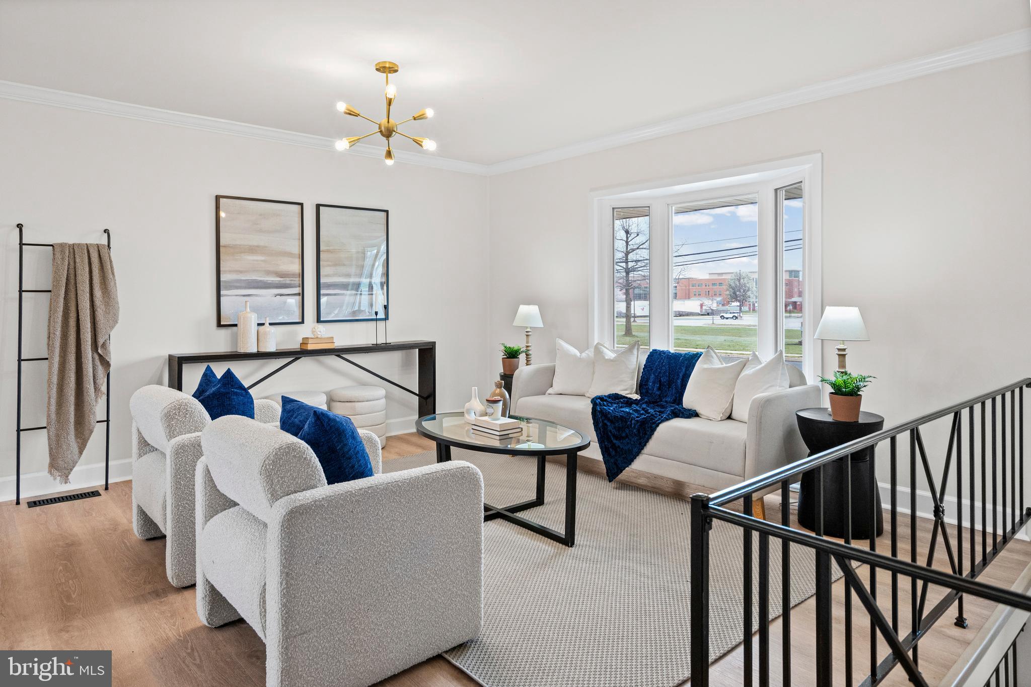 EDGE MEAD - Residential