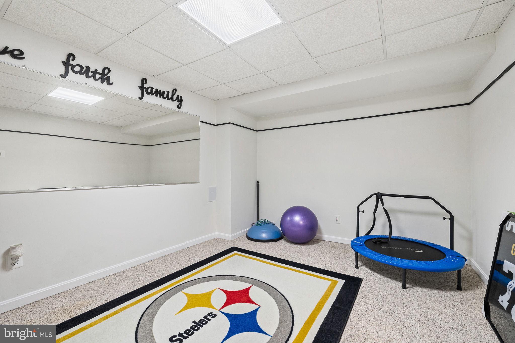 HIGHBRIDGE - Residential