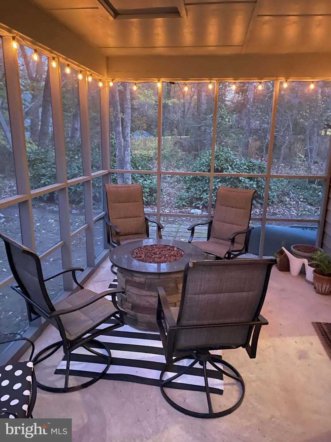 California, Maryland 20619, United States, 3 Bedrooms Bedrooms, ,3 BathroomsBathrooms,Residential,Contingent,12877