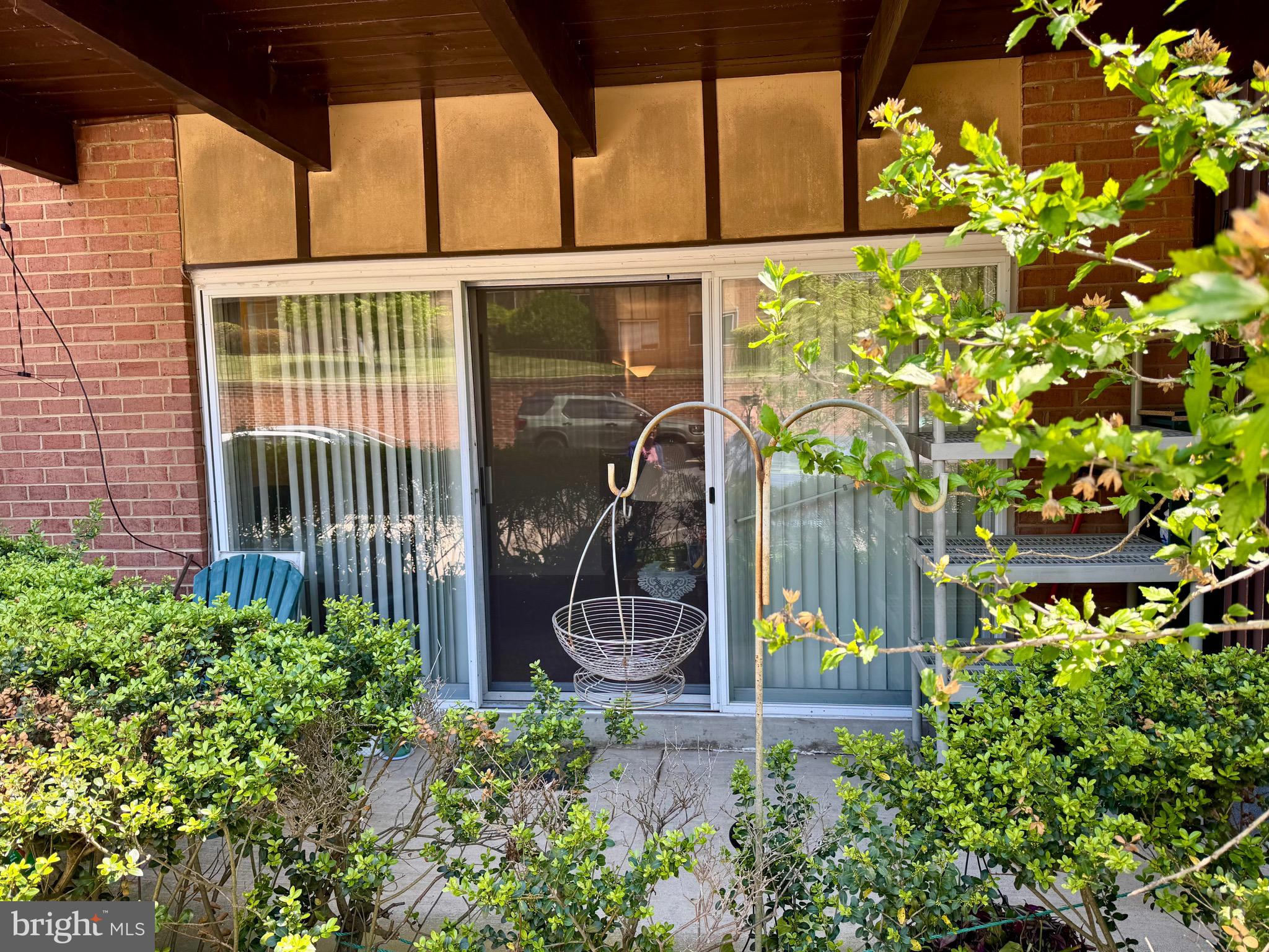 MOSBY WOODS GARDEN - Residential