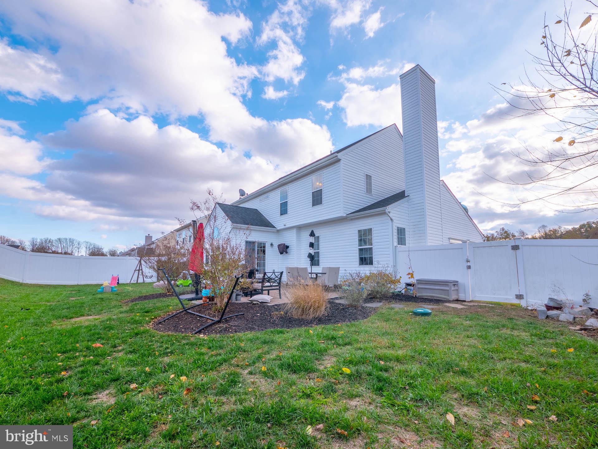 NORTH BROOK - Residential