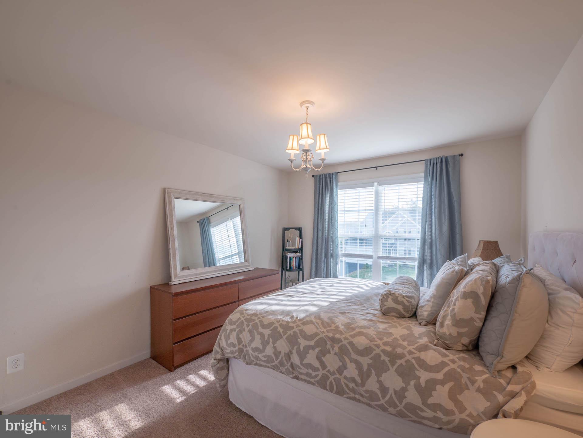 NORTH BROOK - Residential