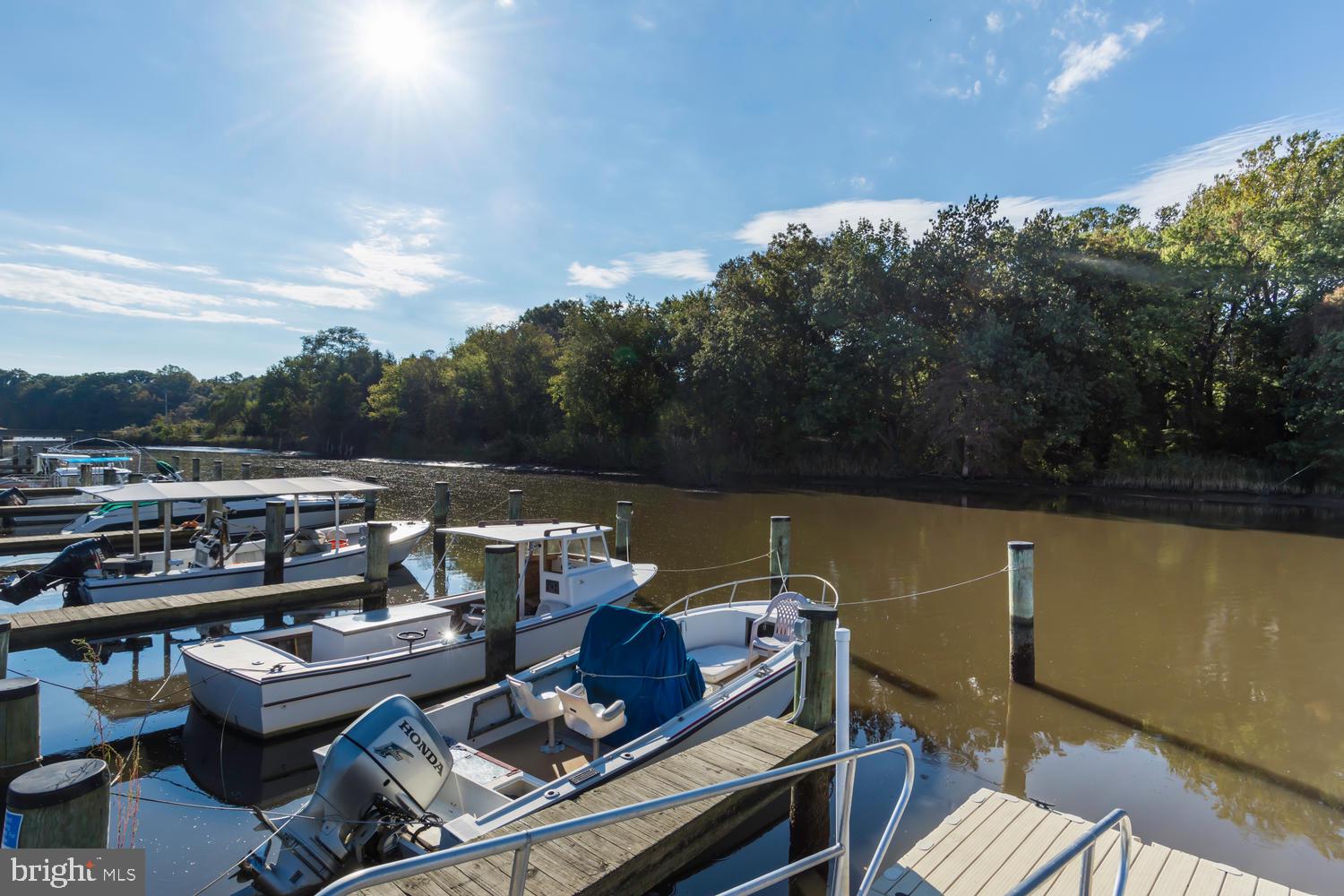 NORTH BROOK - Residential
