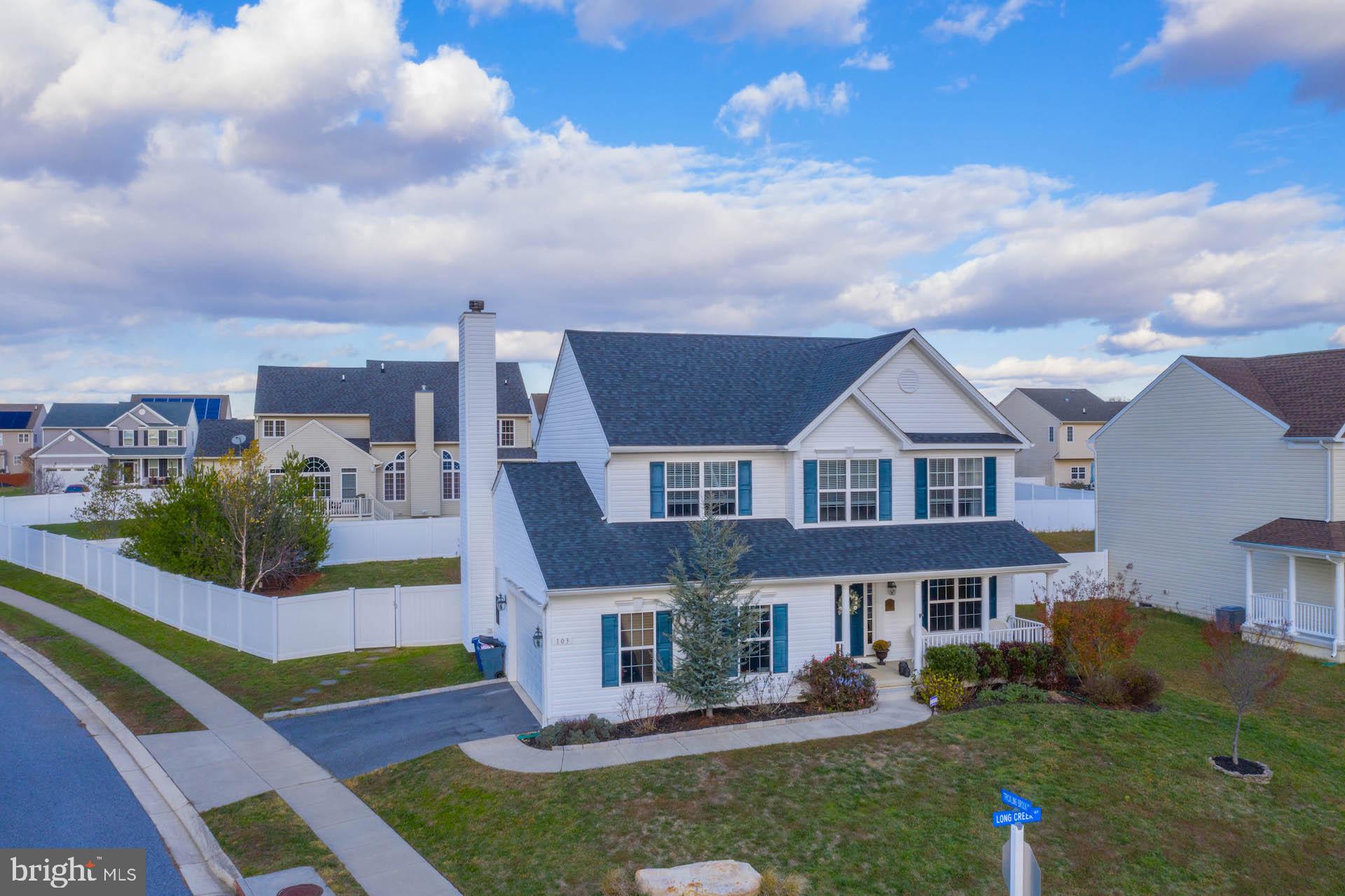 NORTH BROOK - Residential