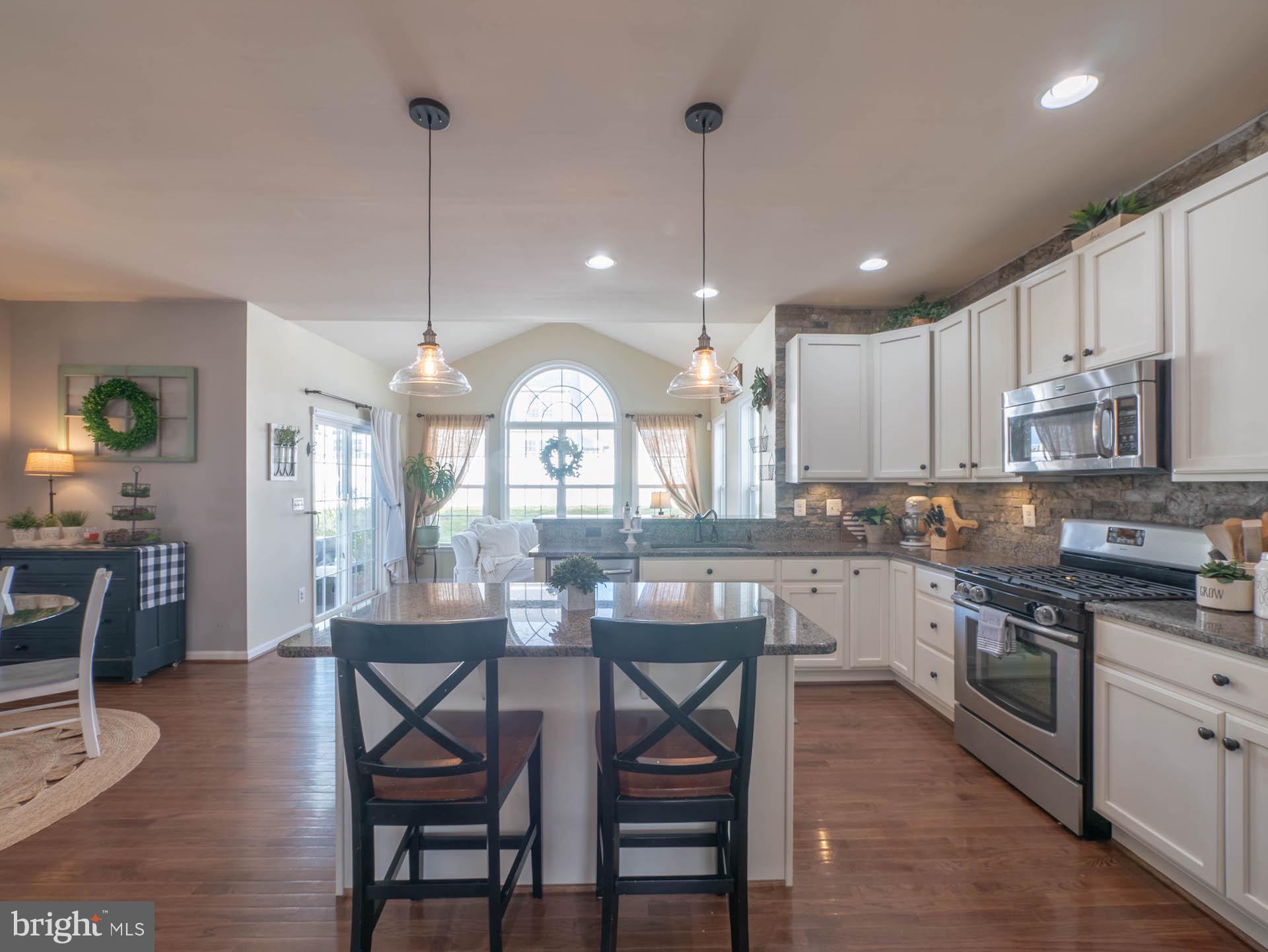 NORTH BROOK - Residential