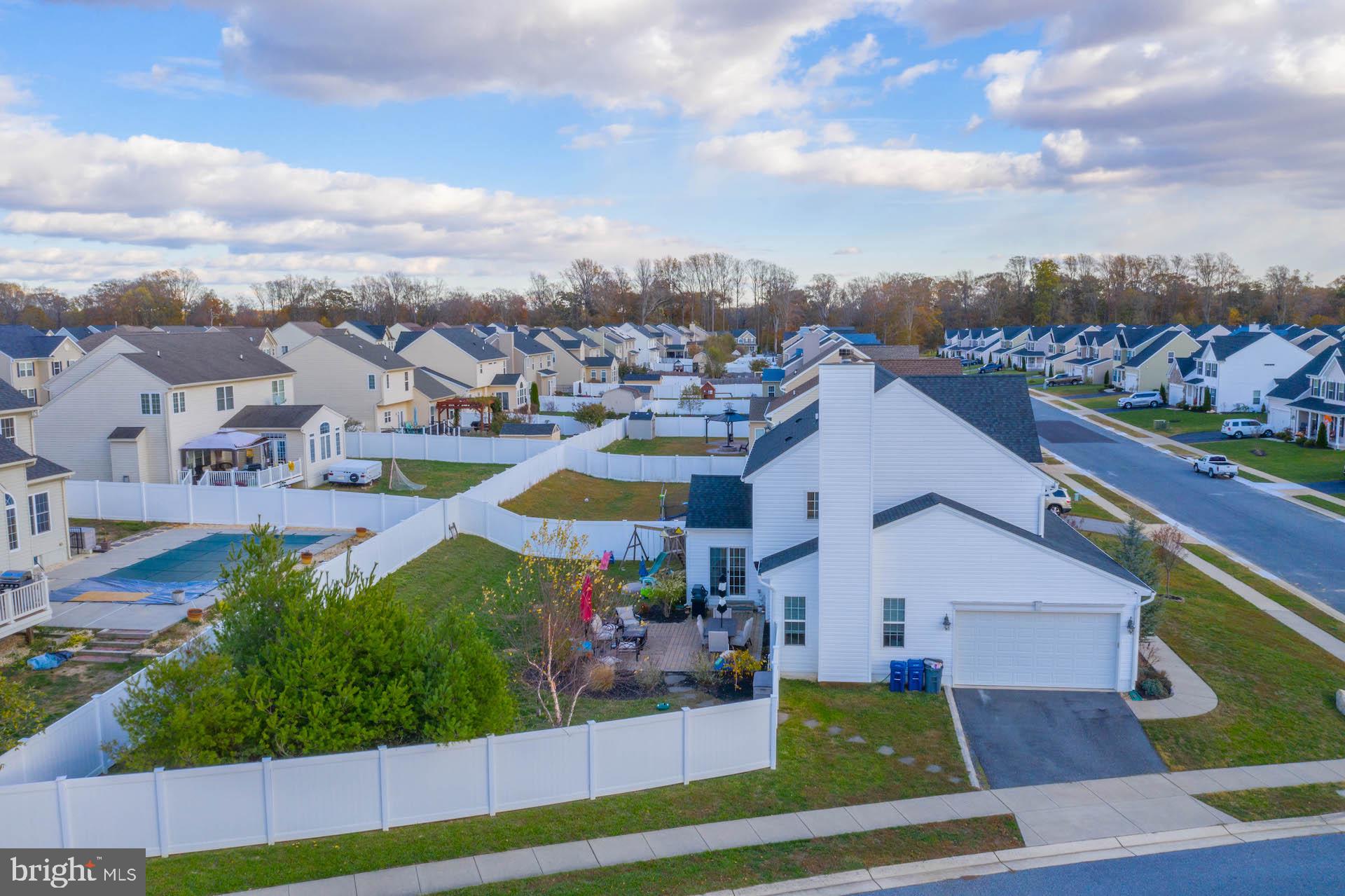 NORTH BROOK - Residential