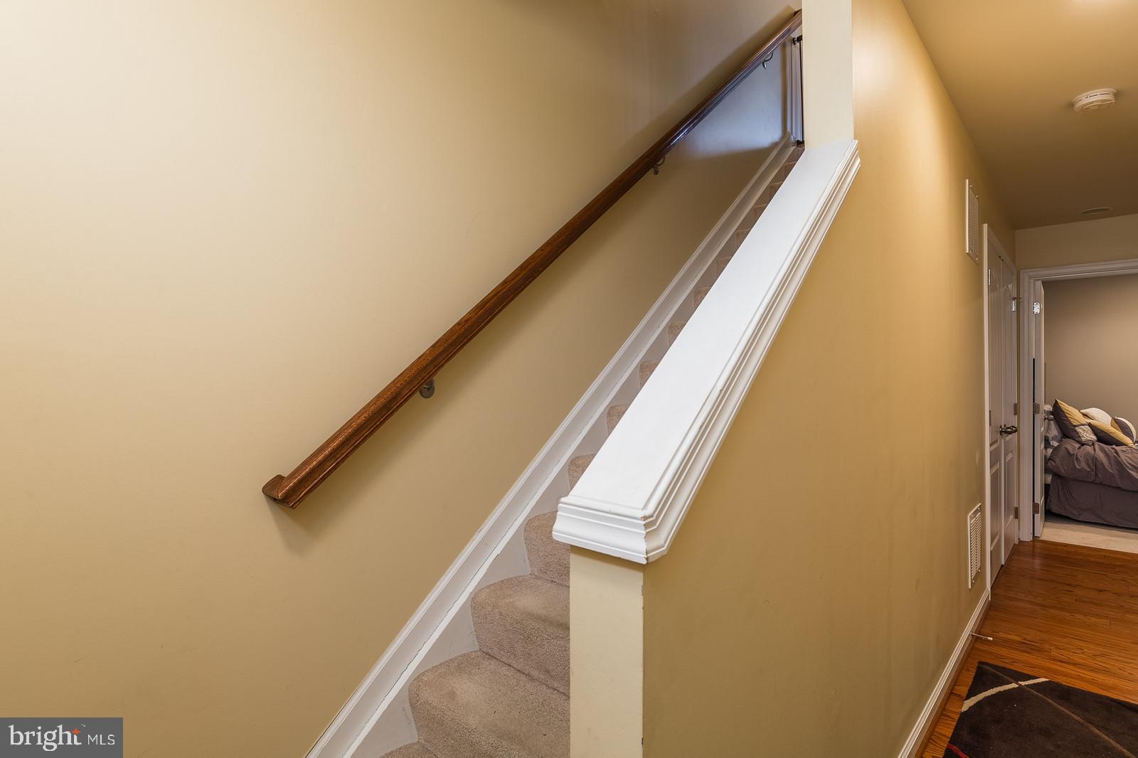 RIVER OAKS - Residential