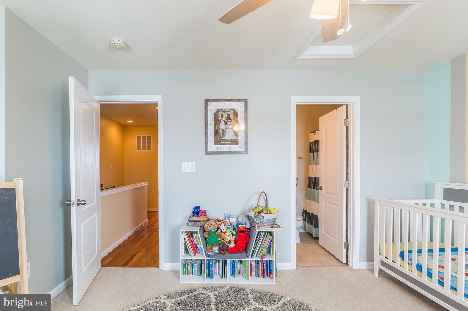 RIVER OAKS - Residential