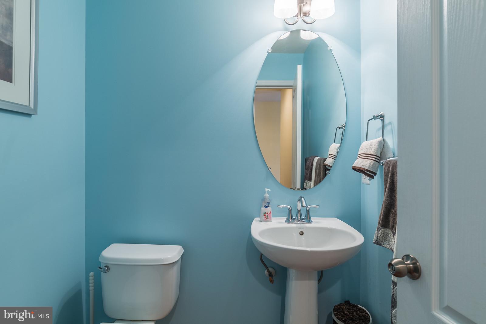 RIVER OAKS - Residential